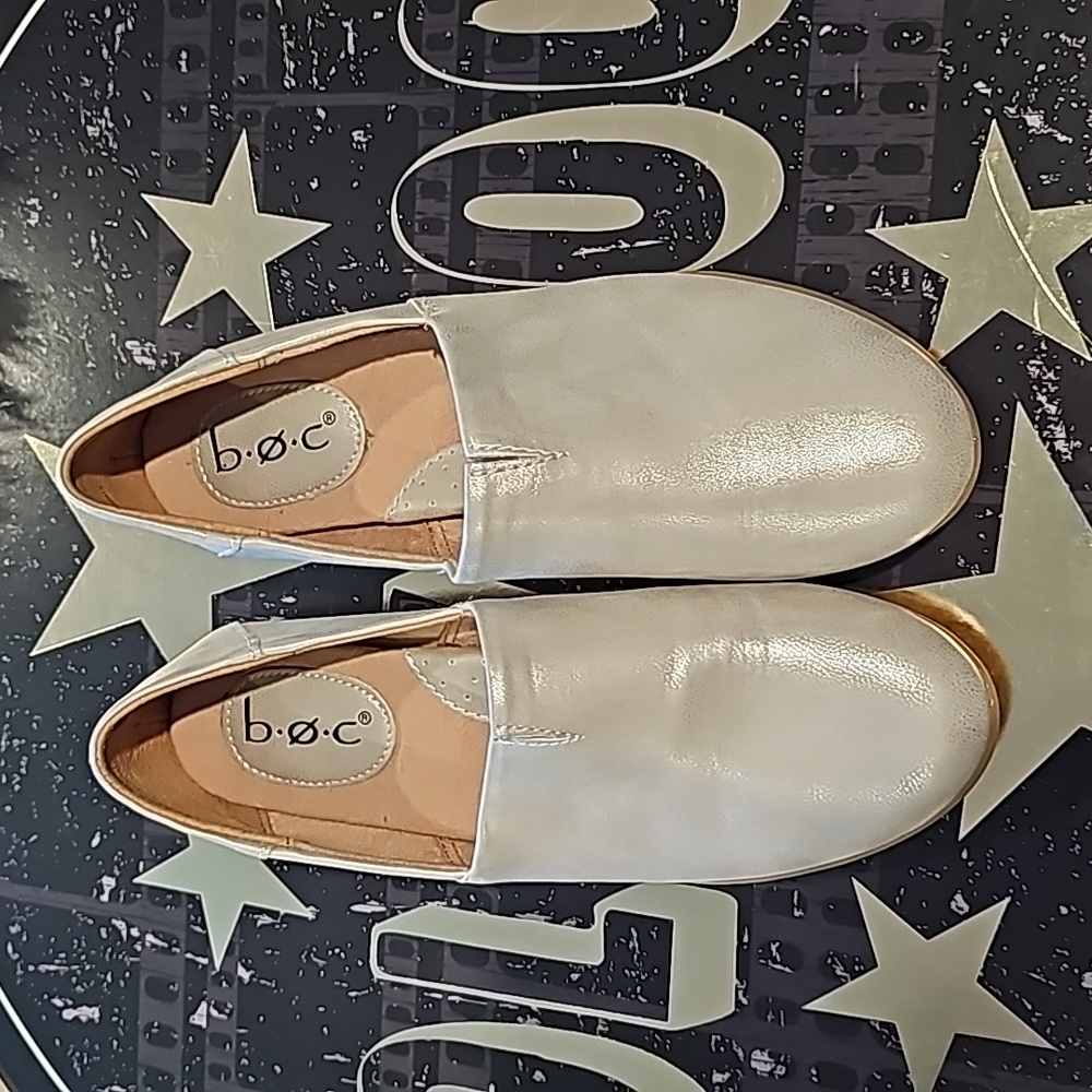 Born womens shoes size 8